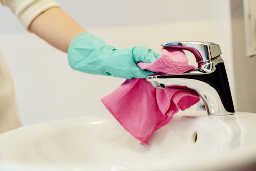 Curtain cleaning service for homes in SE5
