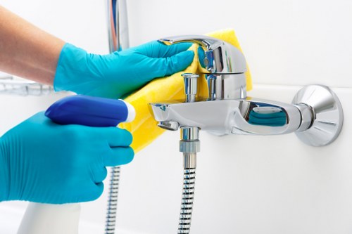 Move out cleaning for a period home in SE5 with access challenges