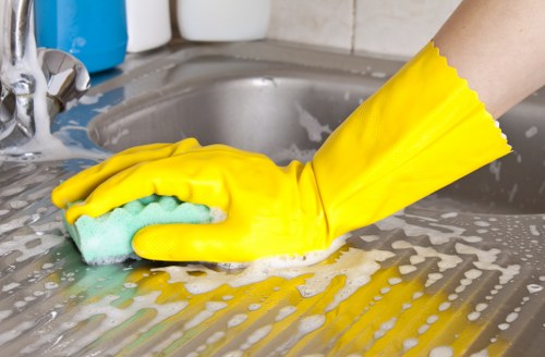 Commercial regular cleaning in an SE5 office space