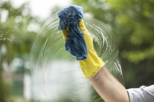 Local patio washing service for a courtyard in SE5