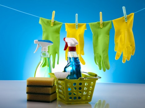 Rain gutter cleaning for SE5 homes and businesses
